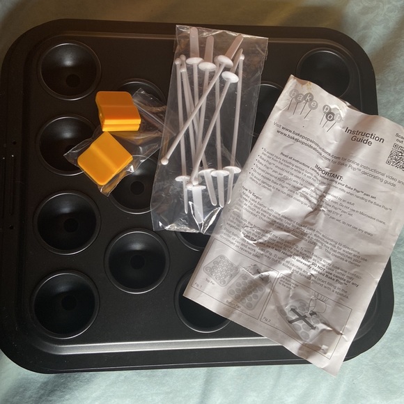 As Seen on TV Bake Delicious Cake Pops - Picture 11 of 11